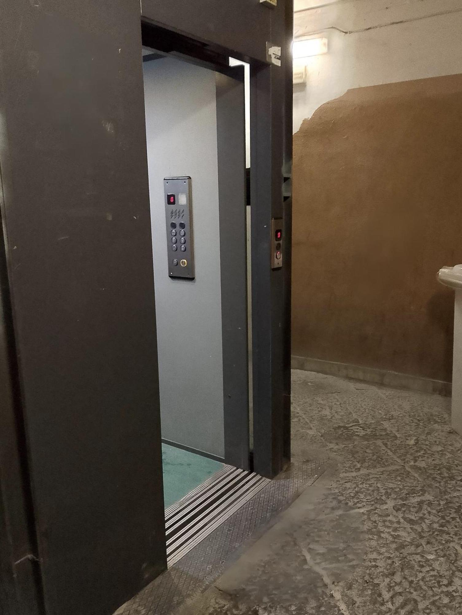 Apartmán Mary House Napoli Centro Exteriér fotografie